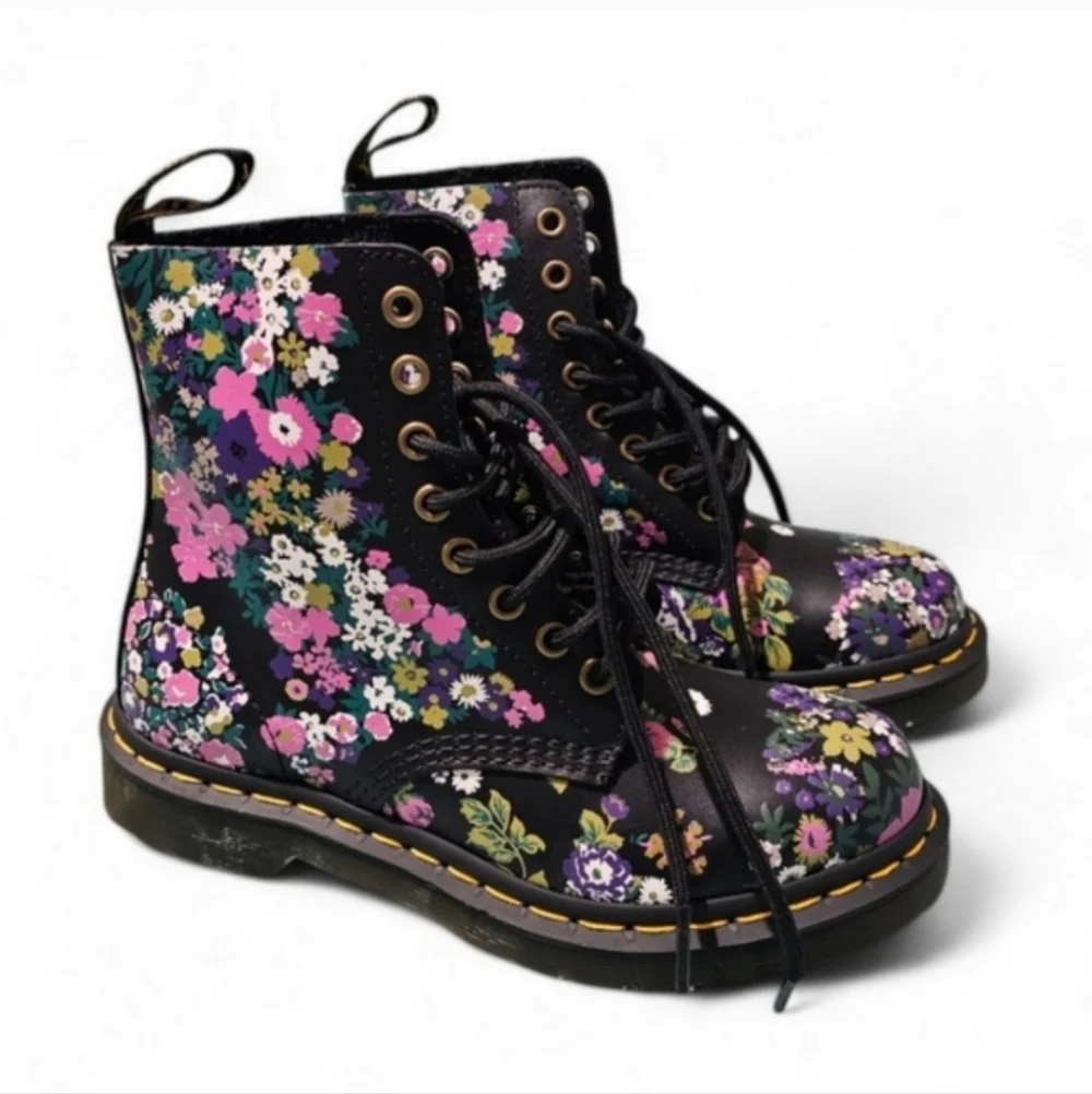 Dr. Martens Pascal Vintage Floral Backhand Boots Womens Size 6 - Picture 7 of 7